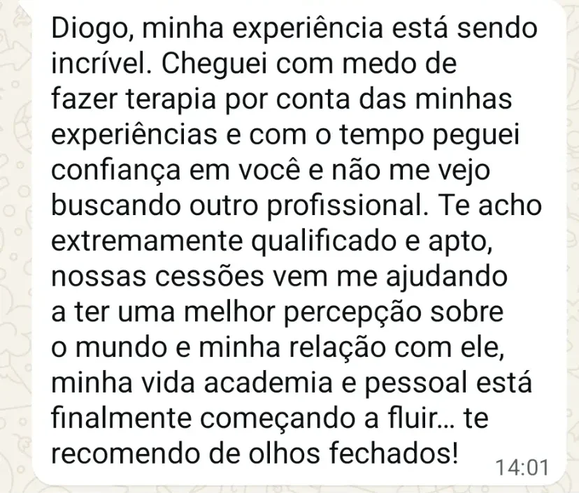 Mensagem de paciente que chegou com medo de fazer terapia e foi ganhando confiança no processo